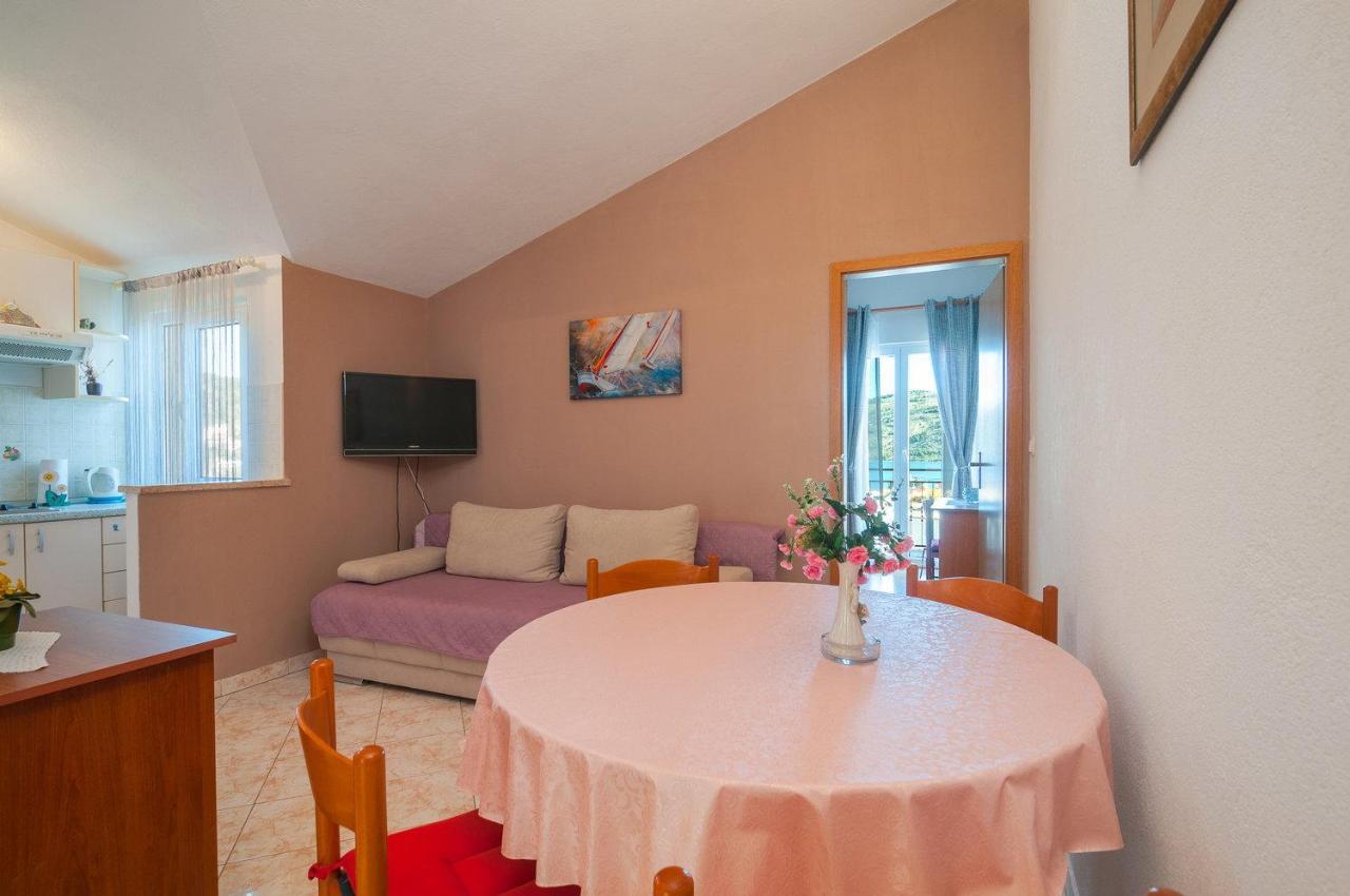 Apartmani Ban 1 Poljica  Bagian luar foto