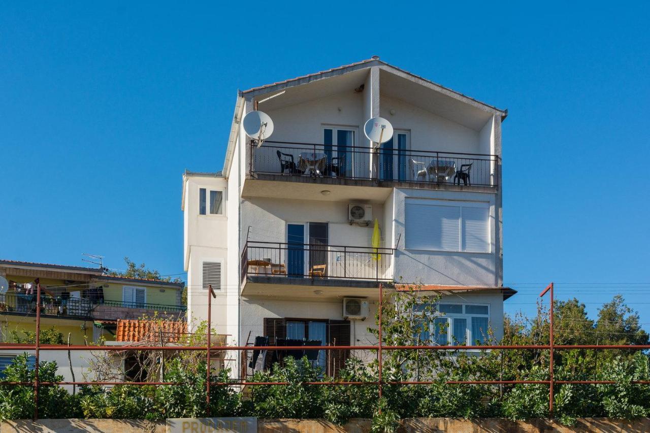 Apartmani Ban 1 Poljica  Bagian luar foto